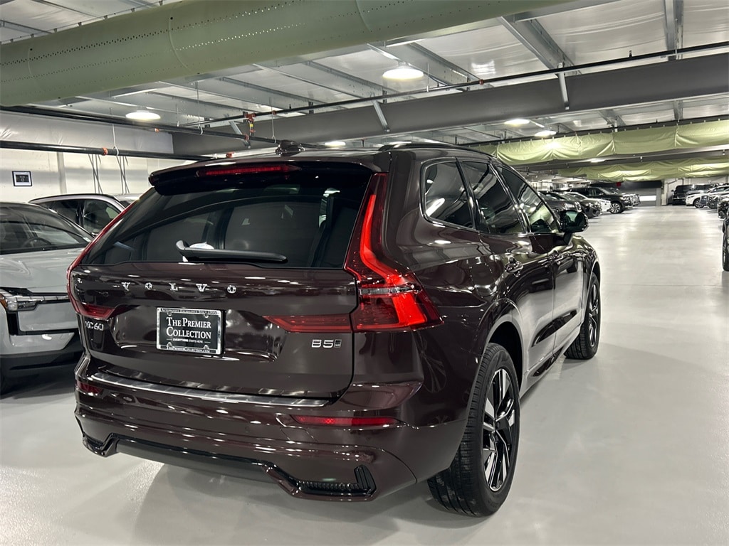 New 2026 Volvo XC60 B5 Core SUV