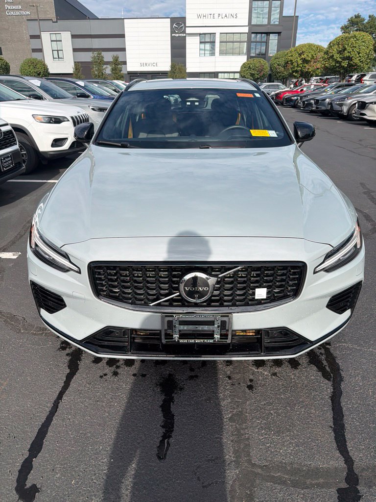 Used 2025 Volvo V60 plug-in hybrid T8 Polestar Engineered Wagon
