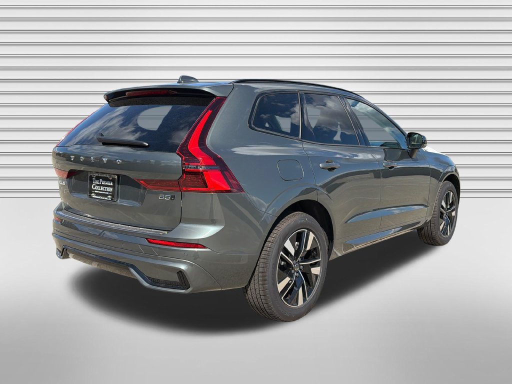 New 2027 Volvo XC60 B5 Core SUV