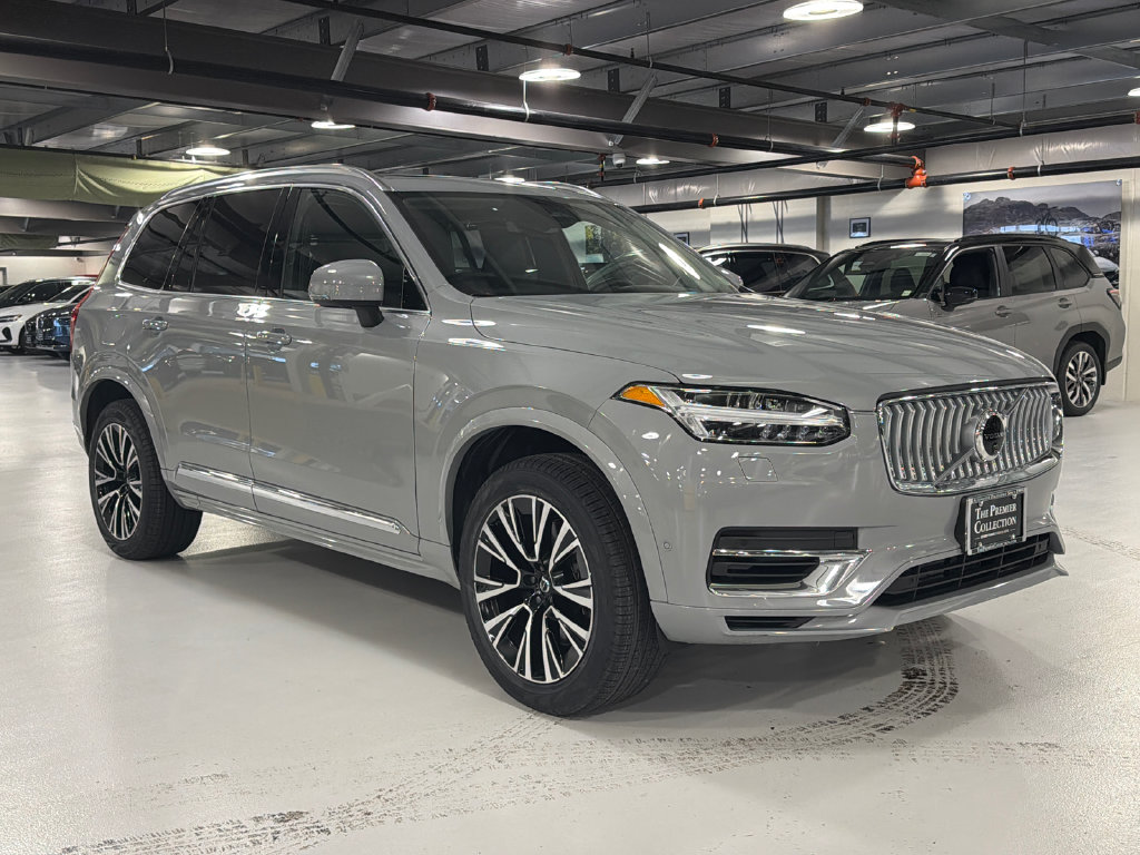  Volvo XC90 Plug-In Hybrid