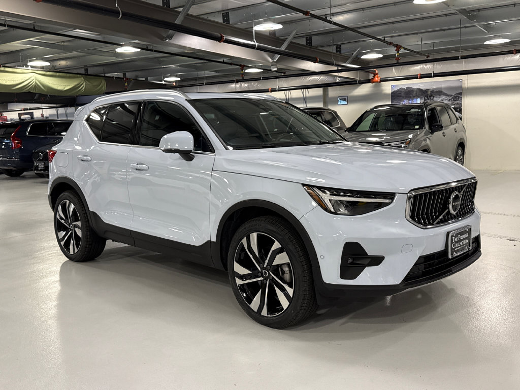 2024 Volvo XC40