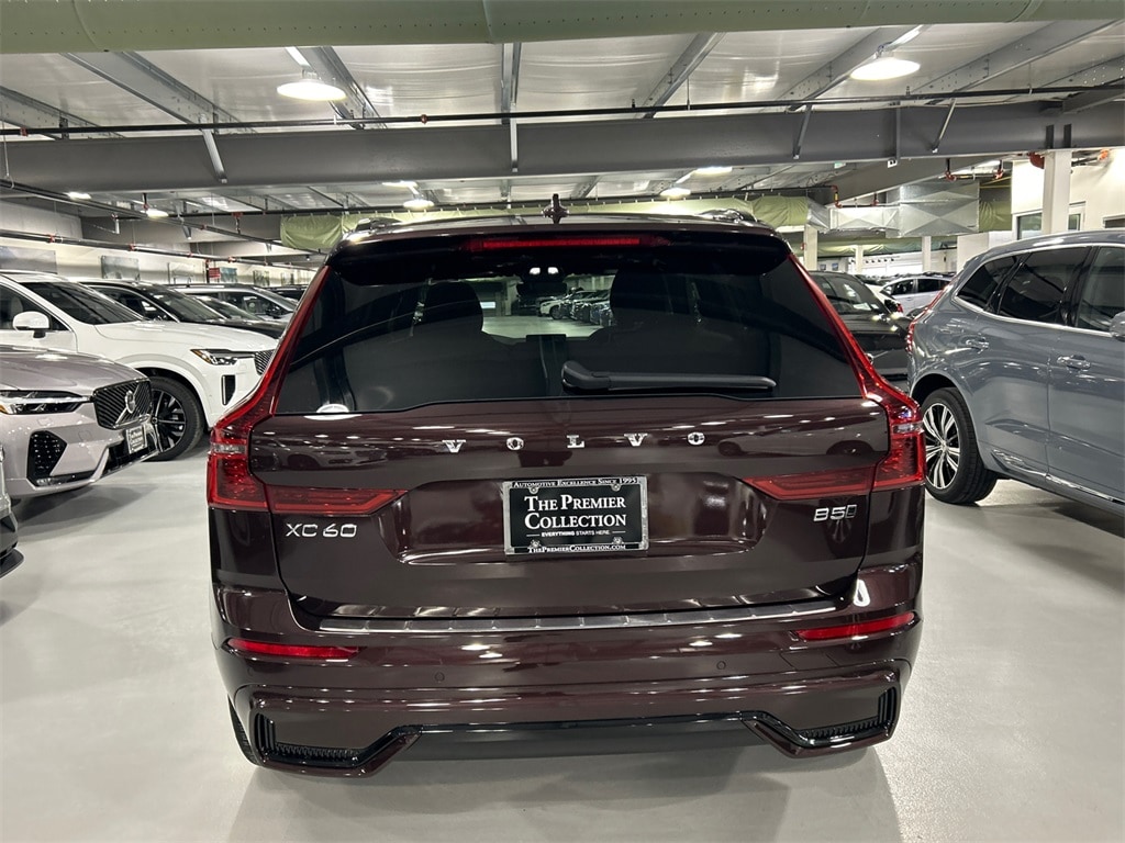New 2026 Volvo XC60 B5 Core SUV