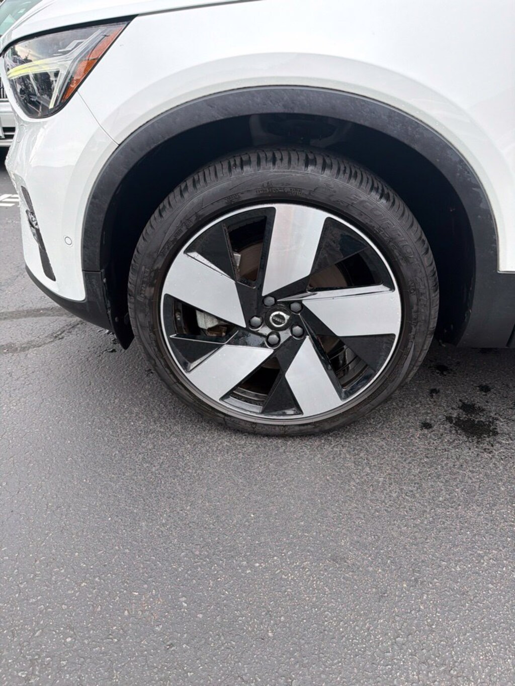 Used 2023 Volvo XC40 Recharge Pure Electric Ultimate SUV