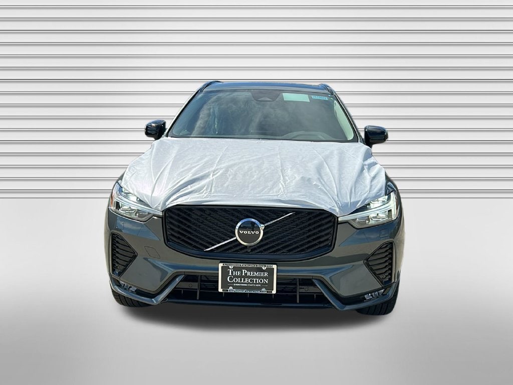 New 2027 Volvo XC60 B5 Core SUV