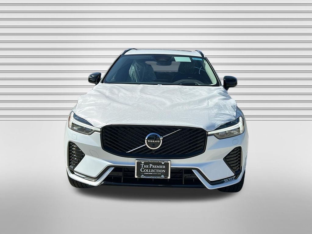 New 2027 Volvo XC60 B5 Ultra SUV