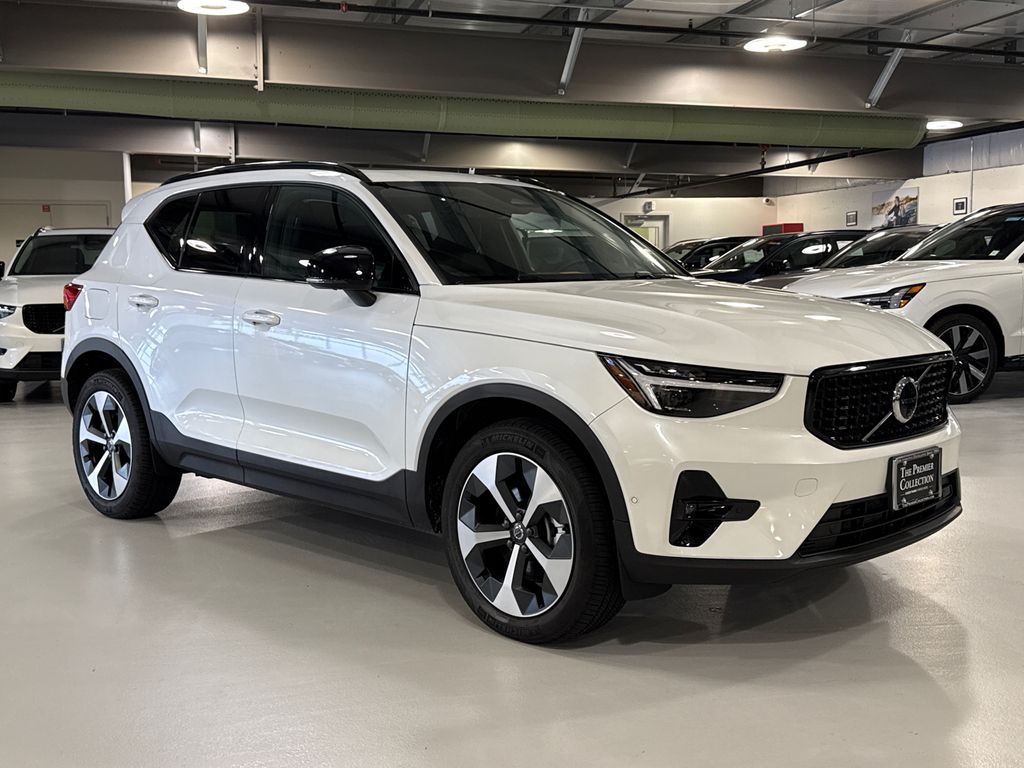  Volvo XC40