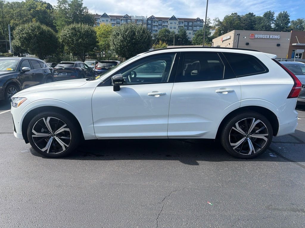 Certified 2024 Volvo XC60 B5 Ultimate Dark SUV