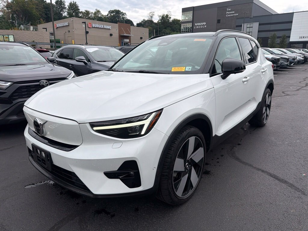 Used 2023 Volvo XC40 Recharge Pure Electric Ultimate SUV