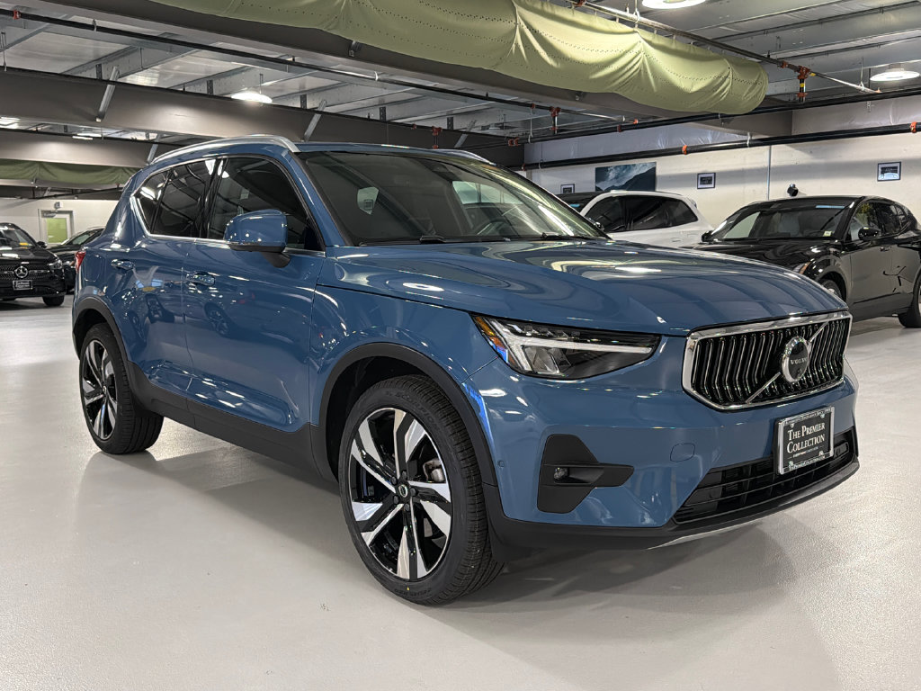 2024 Volvo XC40