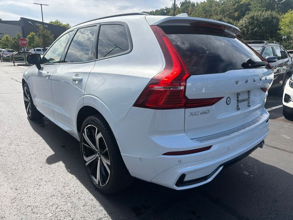 Certified 2024 Volvo XC60 B5 Ultimate Dark SUV