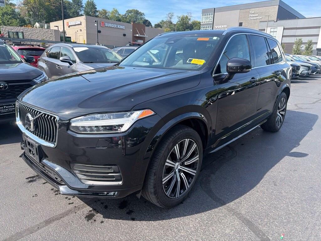 Used 2023 Volvo XC90 B5 AWD Core SUV