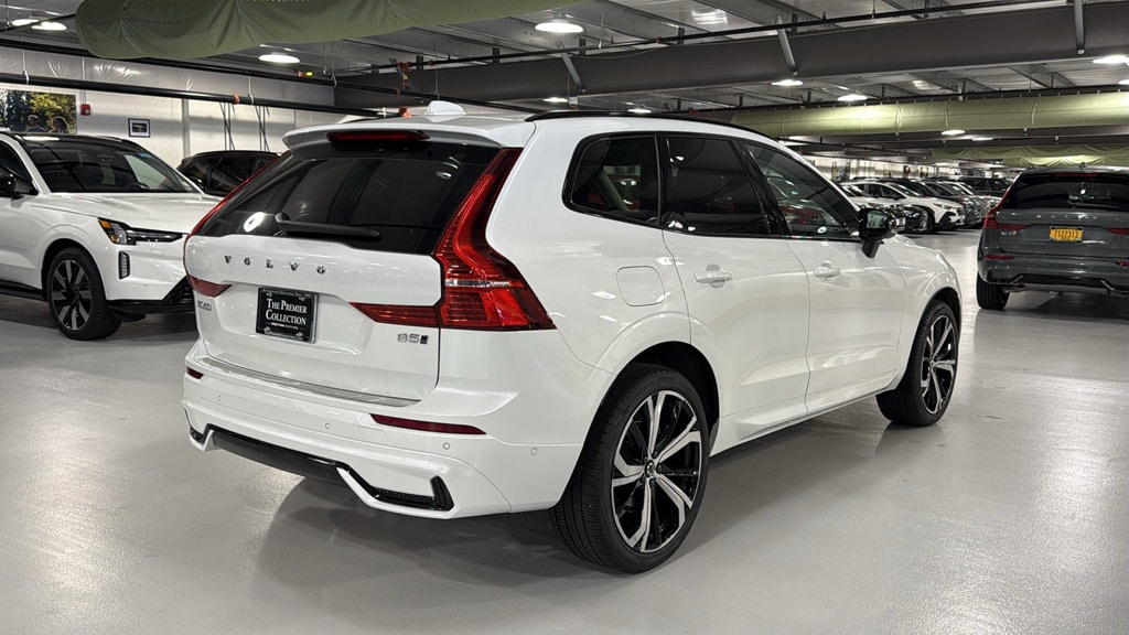Certified 2024 Volvo XC60 B5 Ultimate Dark Theme SUV