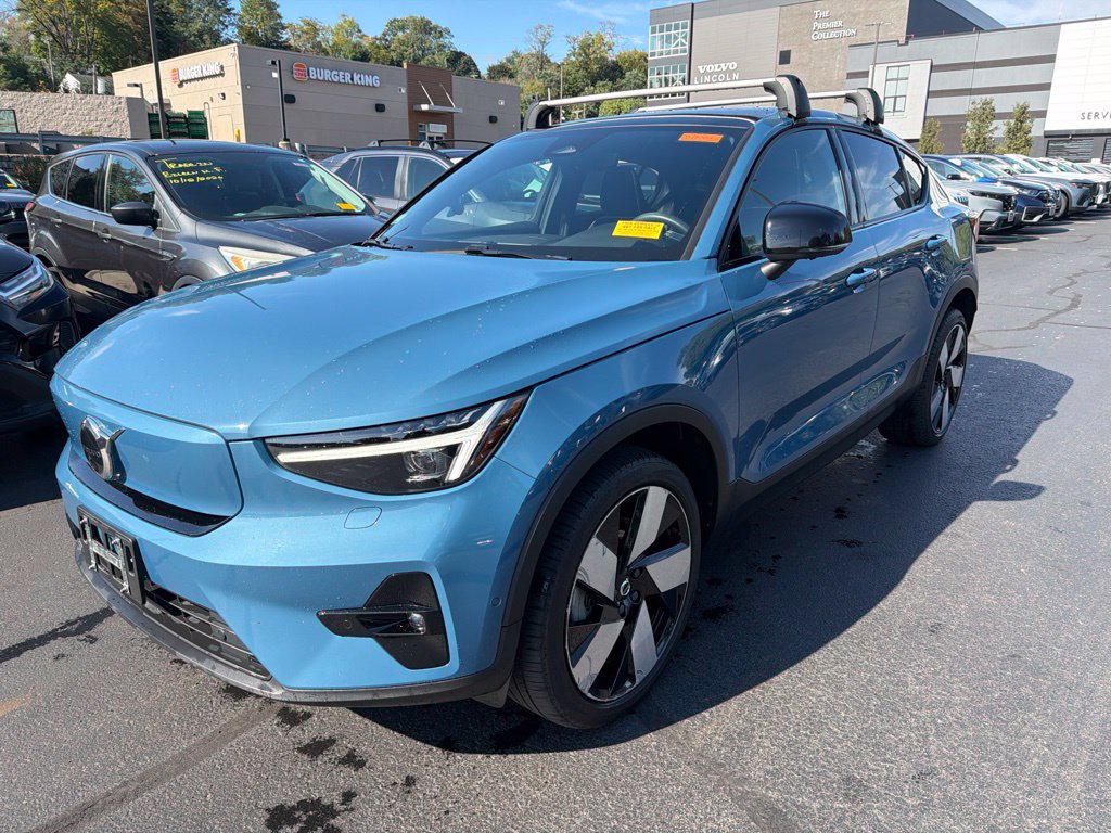 2023 Volvo C40 Ultimate