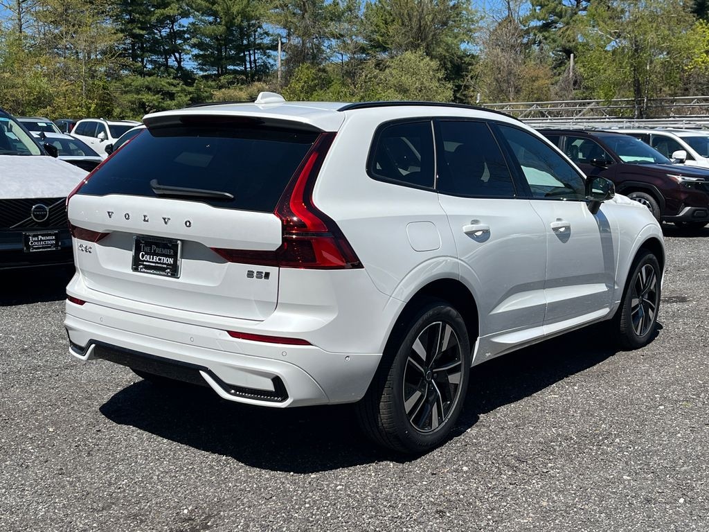 New 2026 Volvo XC60 B5 Plus SUV