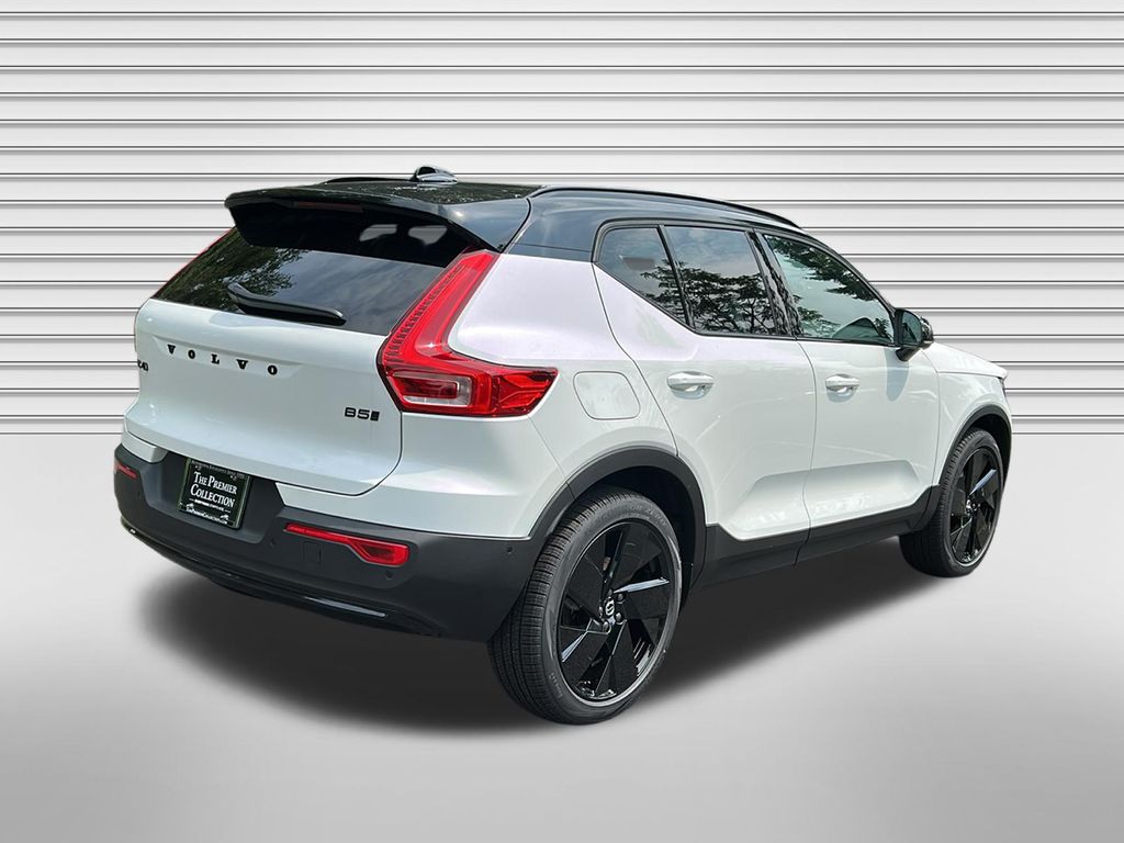 New 2026 Volvo XC40 B5 Ultra Black Edition SUV