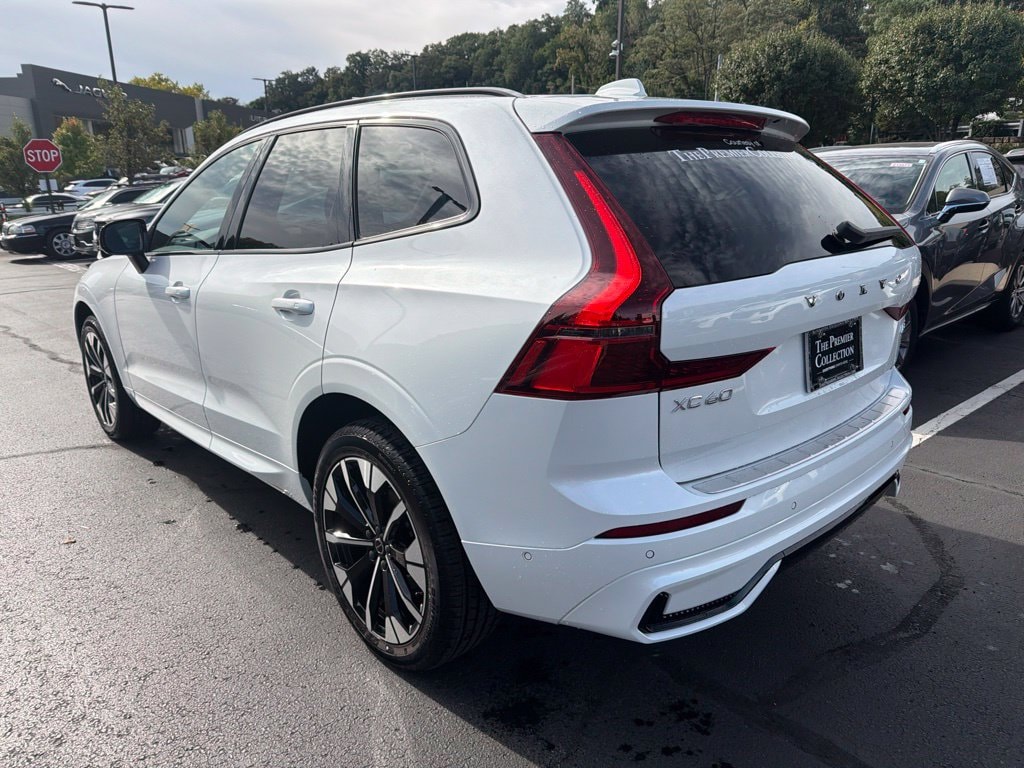 New 2026 Volvo XC60 B5 Plus SUV