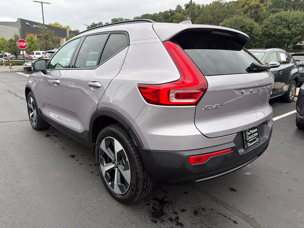 Certified 2026 Volvo XC40 B5 Plus SUV