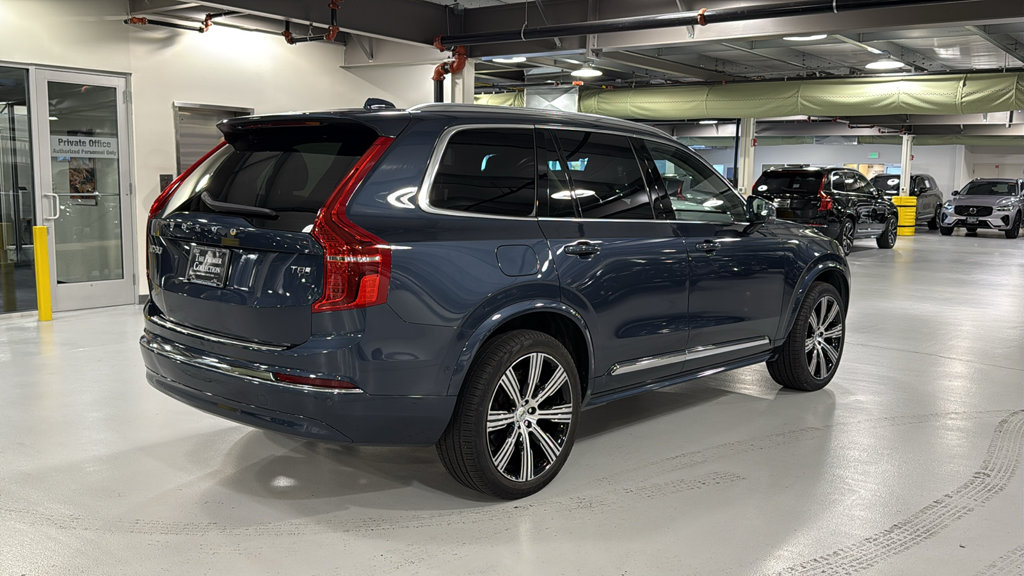 Certified 2025 Volvo XC90 Plug-In Hybrid T8 Plus SUV
