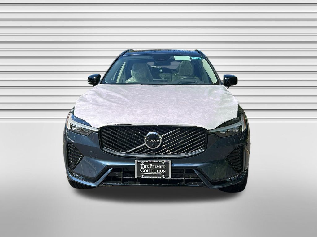 New 2027 Volvo XC60 B5 Ultra SUV