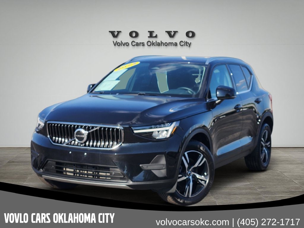 2025 Volvo XC40