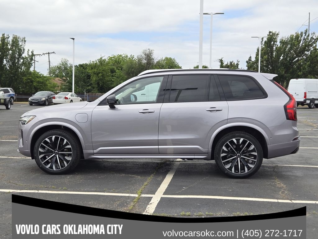 New 2026 Volvo XC90 plug-in hybrid T8 Ultra Dark Theme 6-Seater SUV
