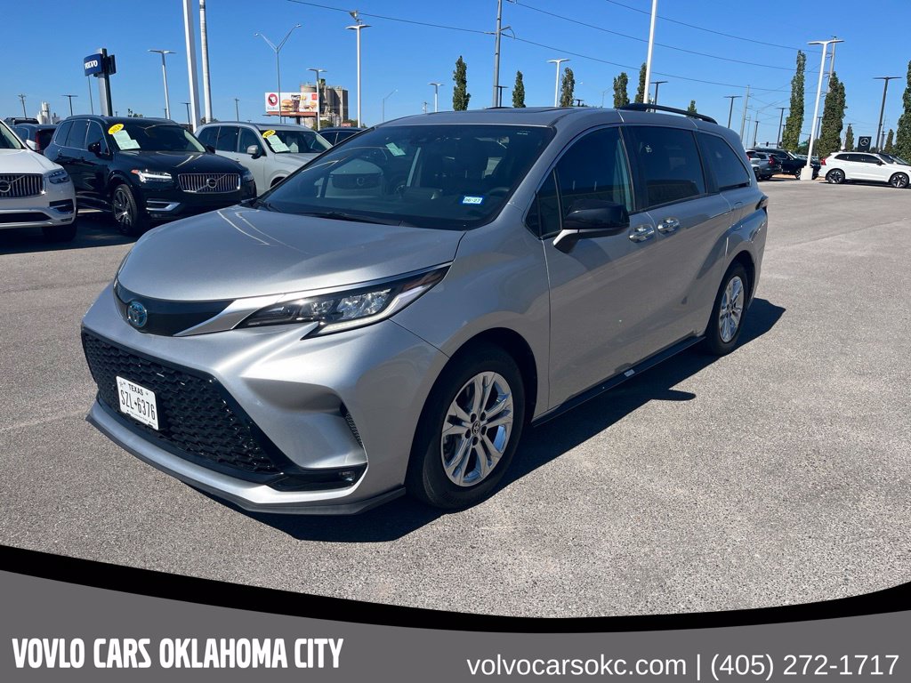 2023 Toyota Sienna XSE
