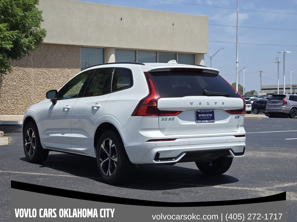 New 2026 Volvo XC60 B5 Core SUV