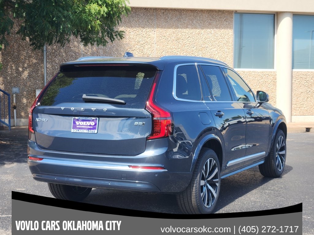 New 2026 Volvo XC90 B5 Core SUV