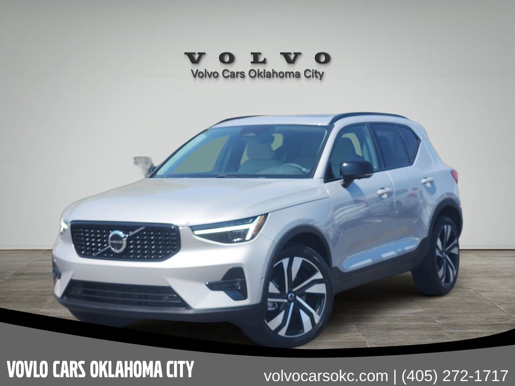 2024 Volvo XC40
