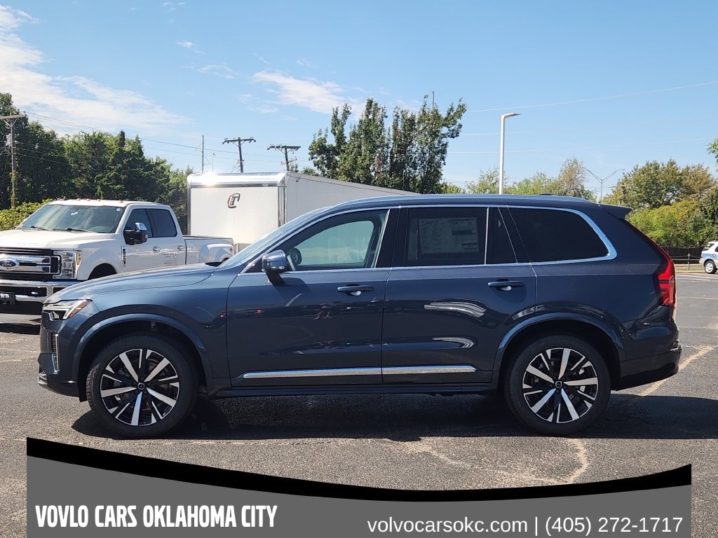 New 2026 Volvo XC90 B5 Core SUV