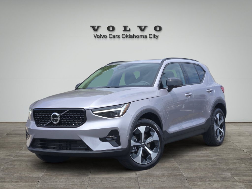 2026 Volvo XC40