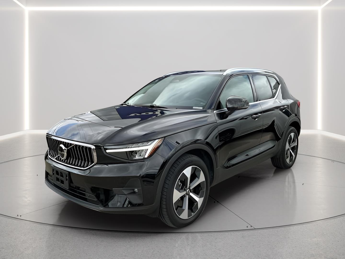 2023 Volvo XC40