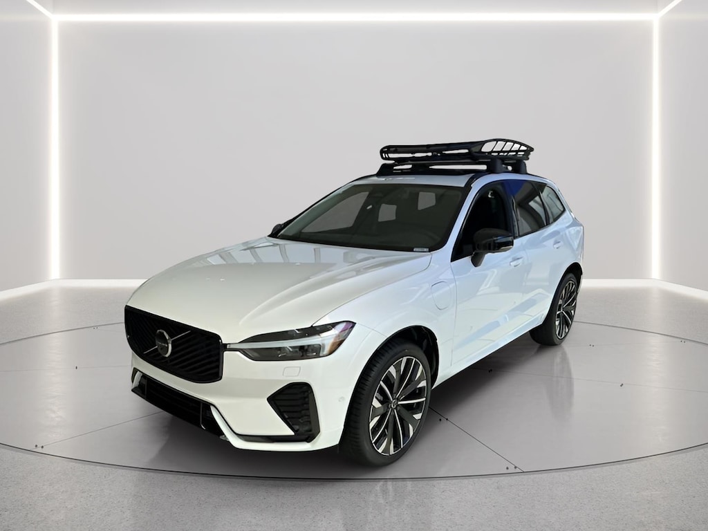 New 2026 Volvo XC60 plug-in hybrid T8 Ultra SUV