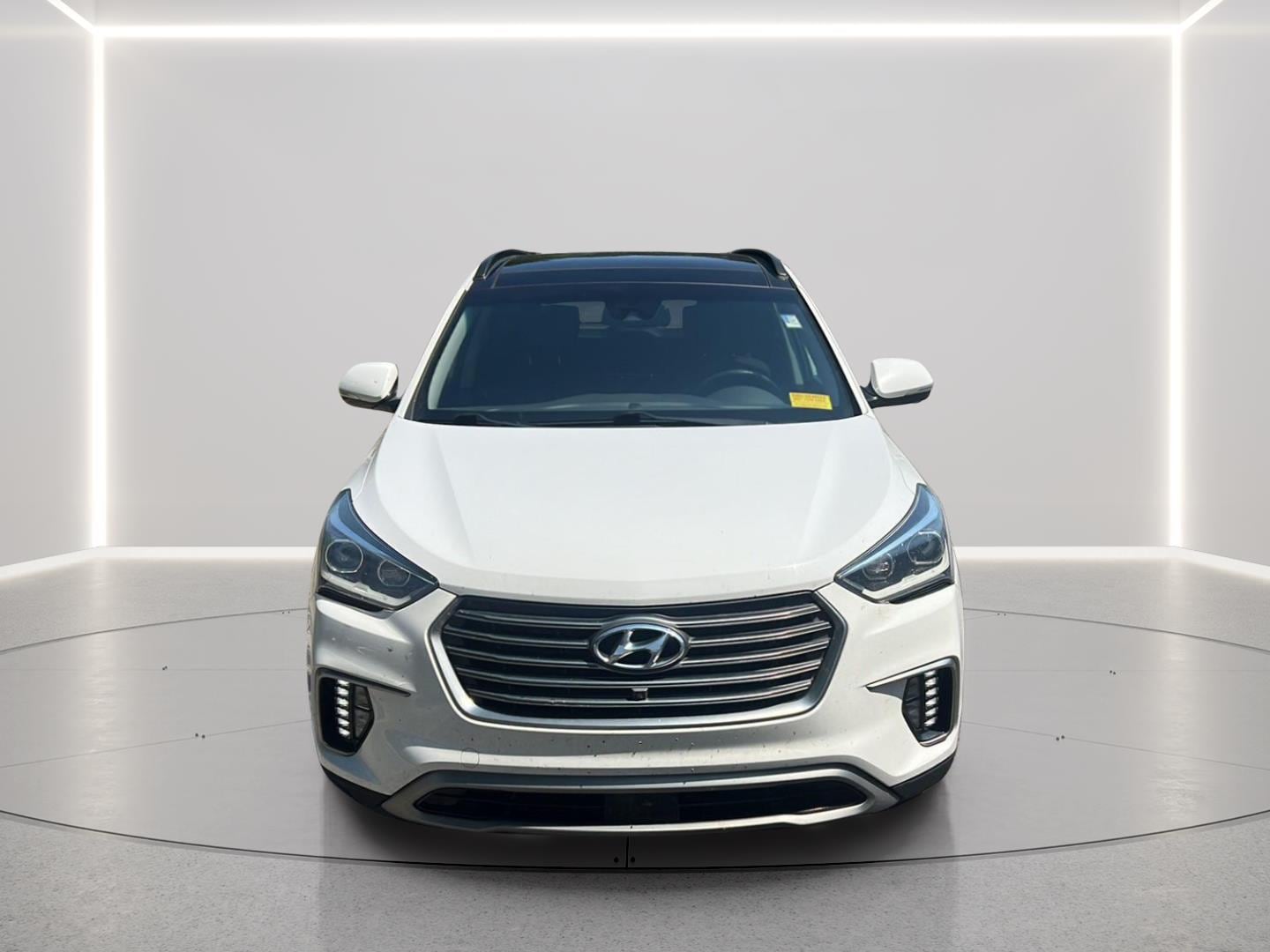 Used 2019 Hyundai Santa Fe Limited Ultimate with VIN KM8SRDHF4KU310478 for sale in Kansas City