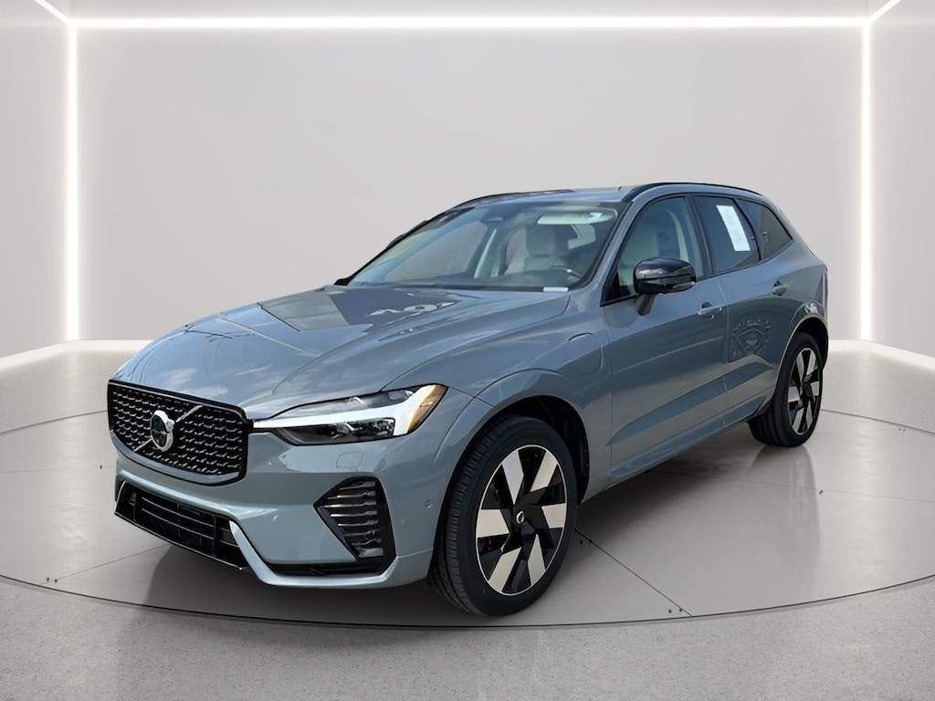 Certified 2024 Volvo XC60 Recharge Plug-In Hybrid Plus Dark Theme SUV