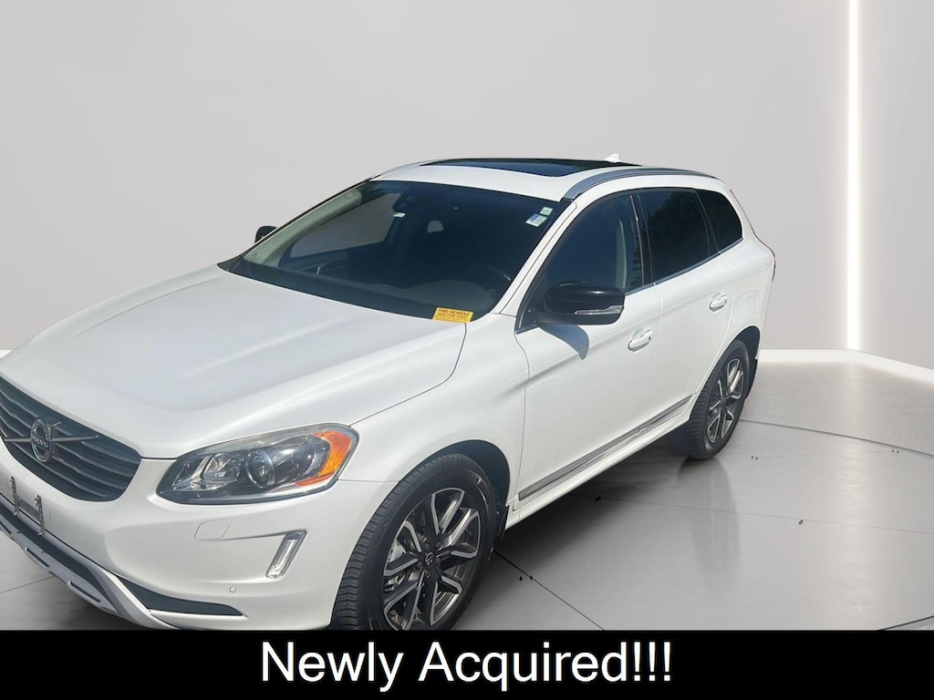 Used 2017 Volvo XC60 Dynamic SUV