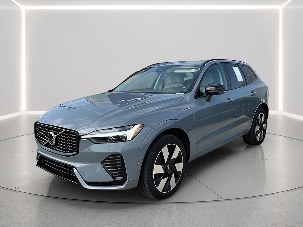 Certified 2024 Volvo XC60 Recharge Plug-In Hybrid Plus Dark Theme SUV