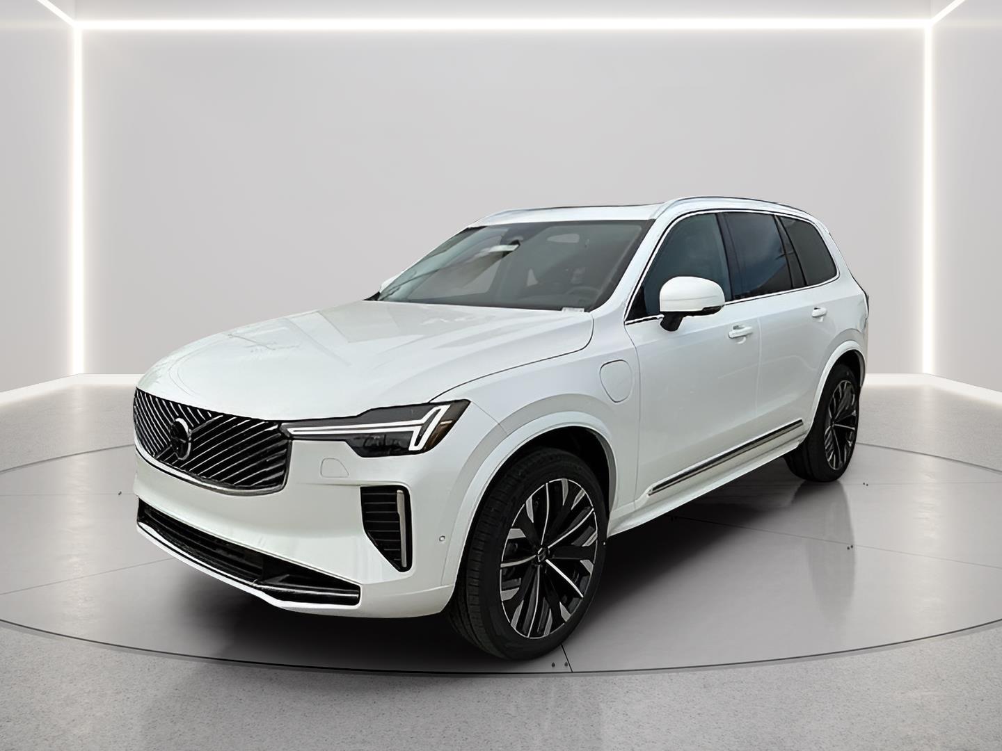 New 2026 Volvo XC90 plug-in hybrid T8 Plus 7-Seater SUV
