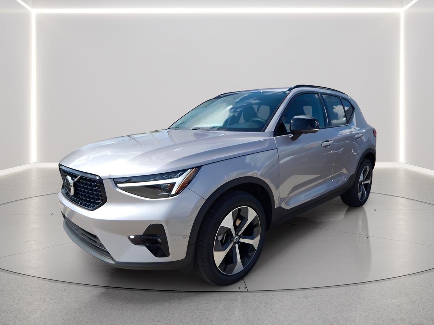 2026 Volvo XC40