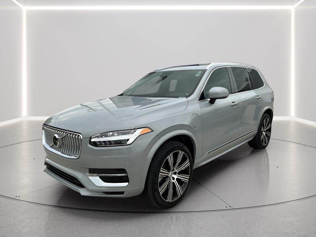 Certified 2025 Volvo XC90 Plug-In Hybrid Core SUV