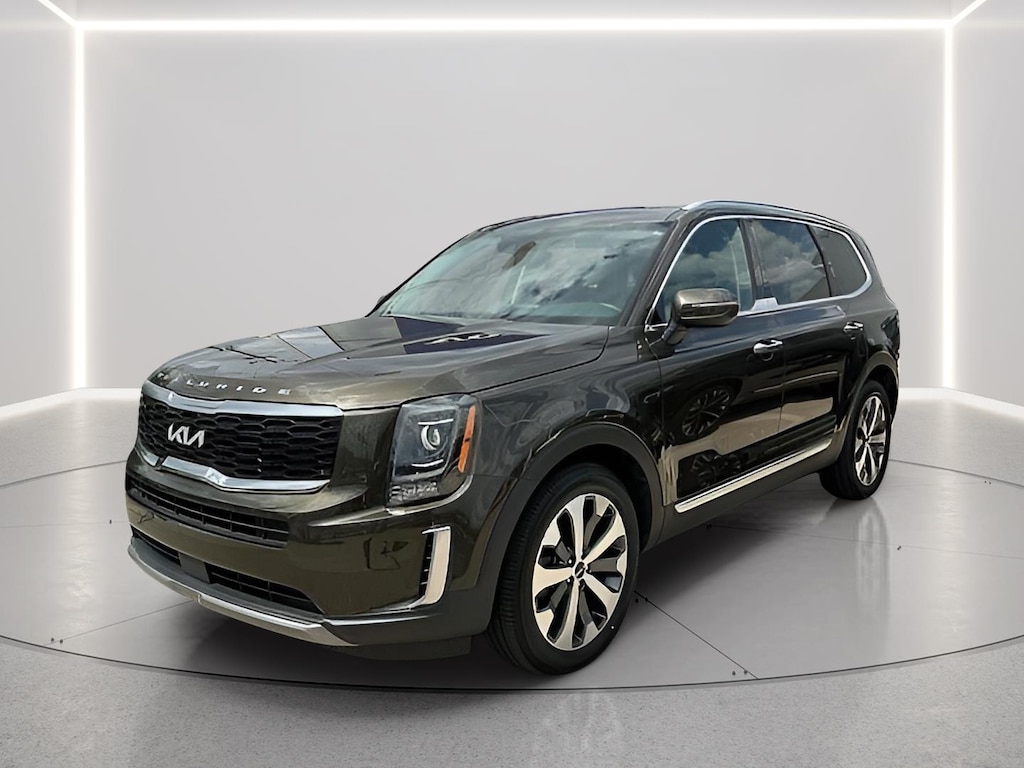 Used 2022 Kia Telluride S SUV