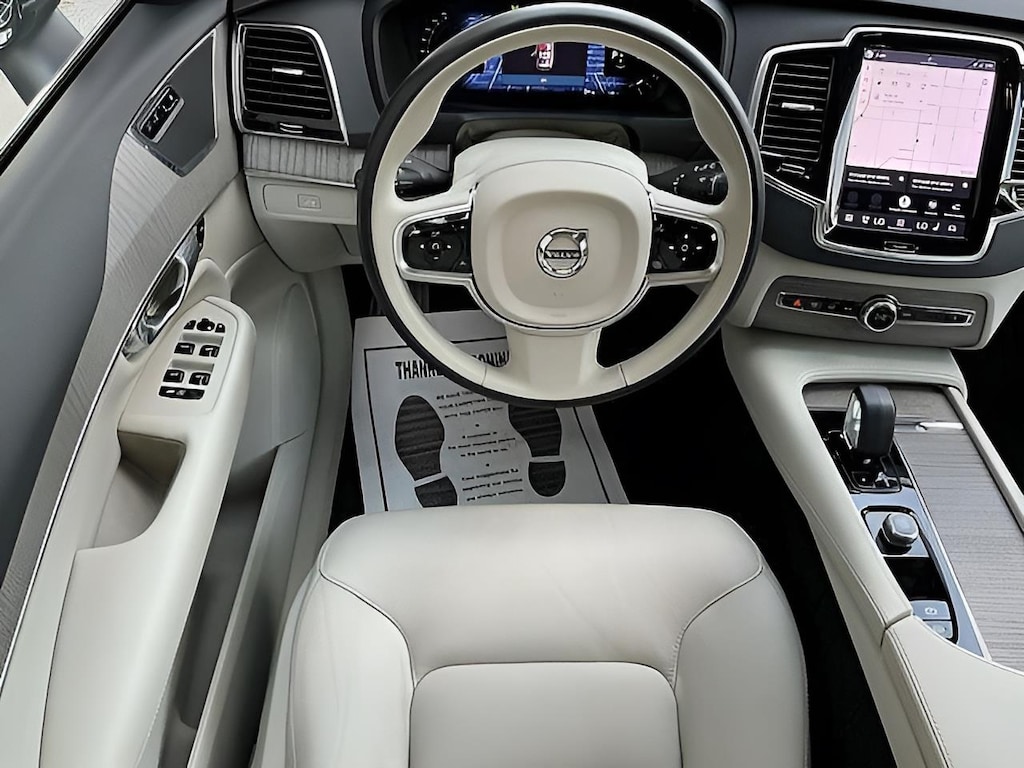 Used 2023 Volvo XC90 Plus SUV