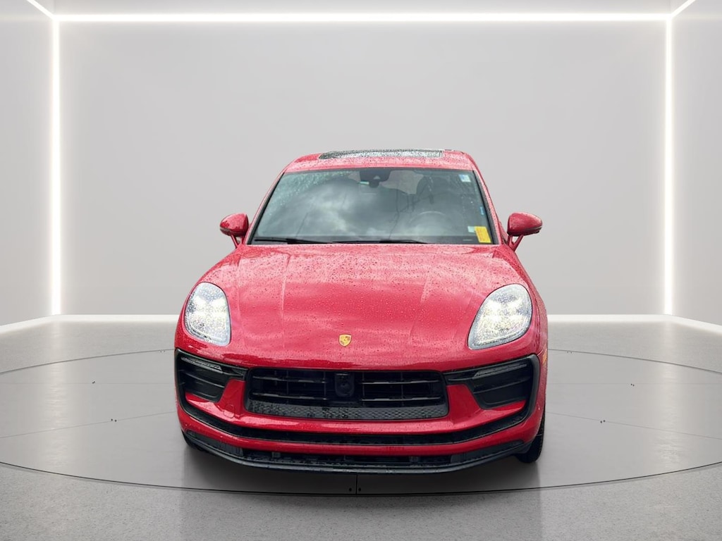 Used 2024 Porsche Macan Base SUV