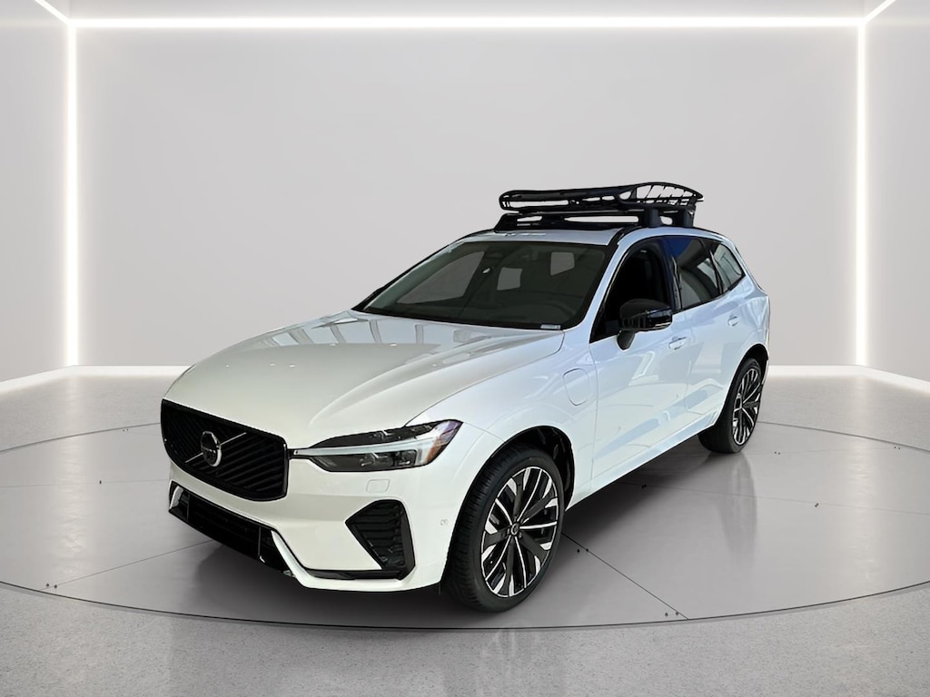 New 2026 Volvo XC60 plug-in hybrid T8 Ultra SUV