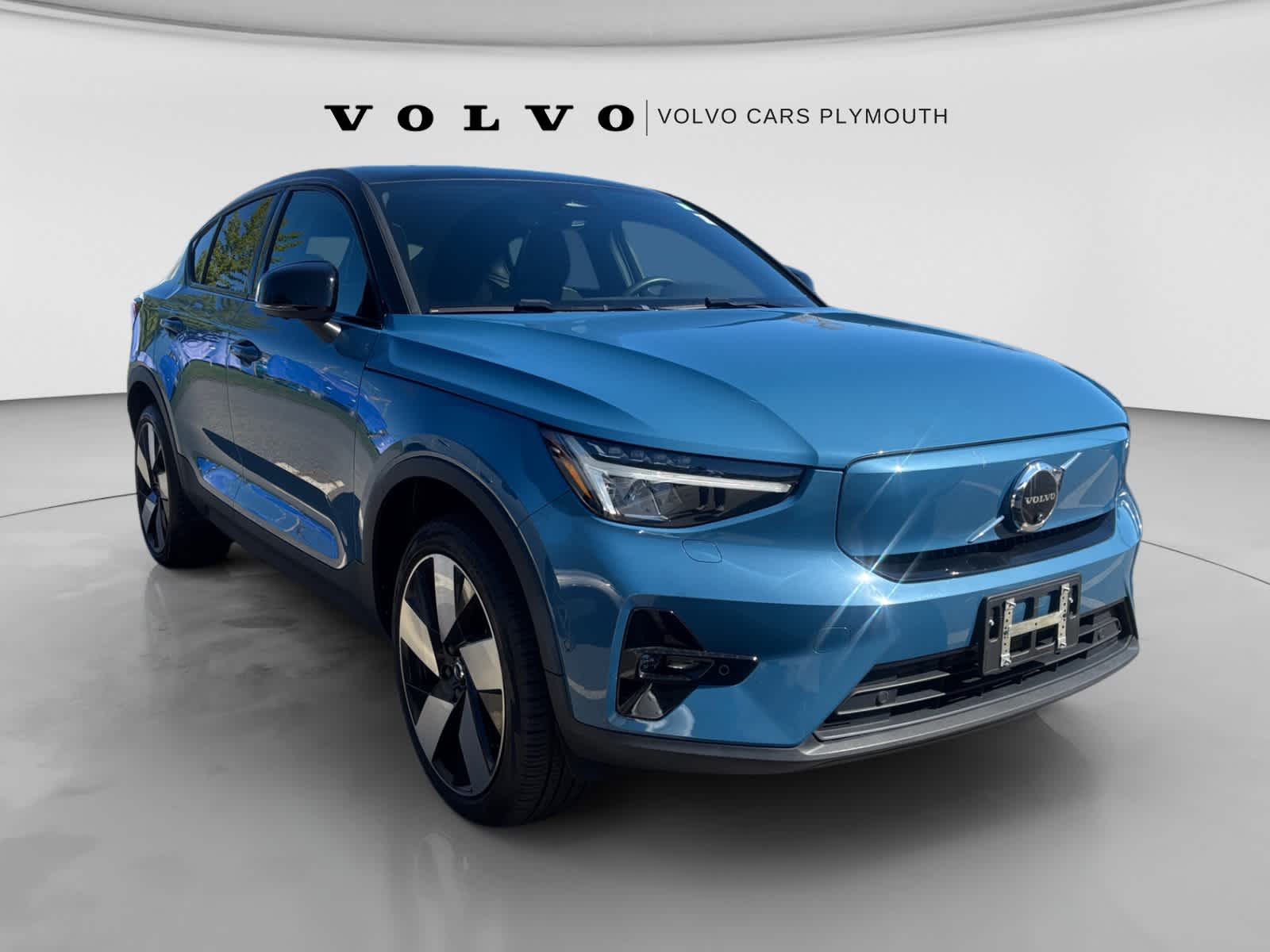 2022 Volvo C40