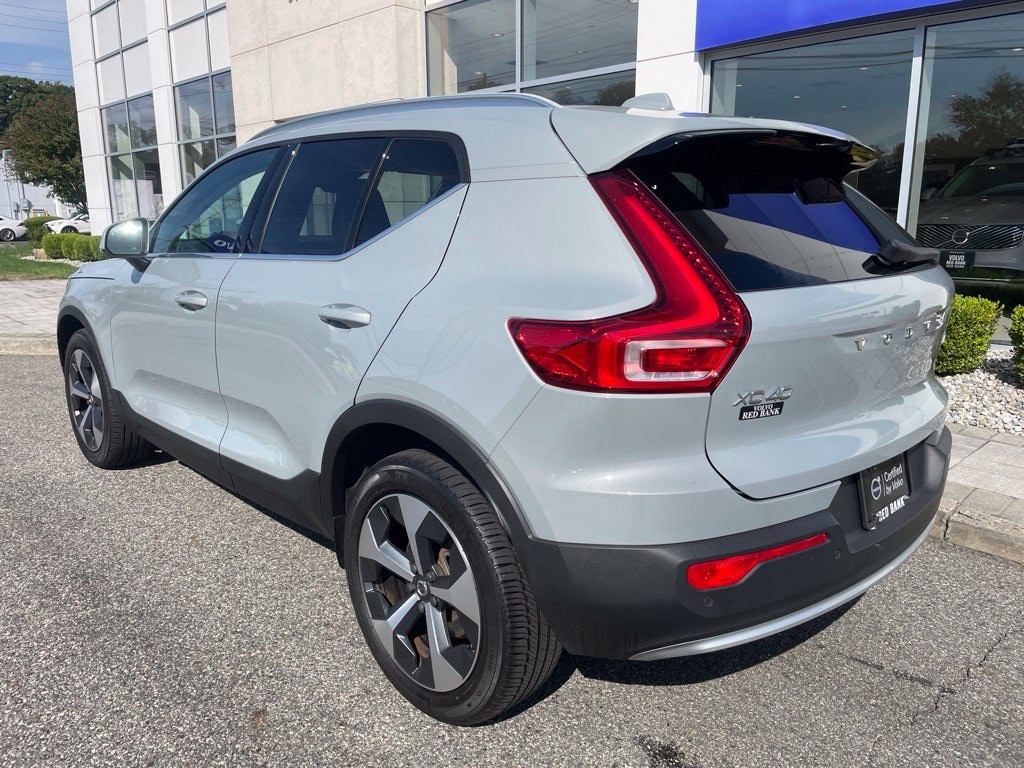 Certified 2024 Volvo XC40 B5 Core SUV