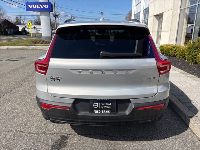 Certified 2025 Volvo XC40 B5 Plus Dark Theme SUV