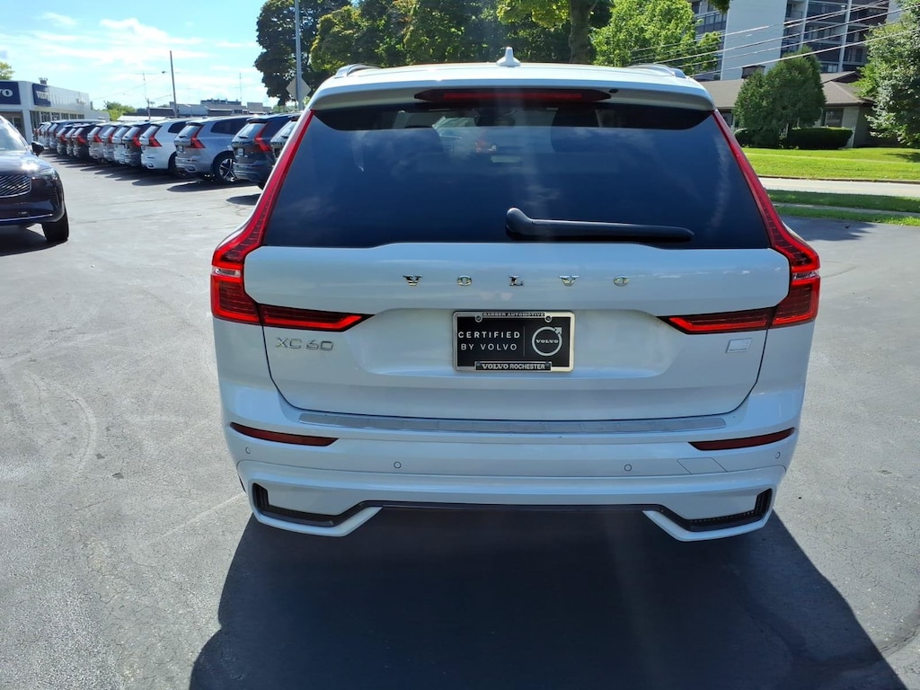 Certified 2024 Volvo XC60 Recharge Plug-In Hybrid Ultimate Dark Theme T8 eAWD PHEV Ultimate Dark Theme