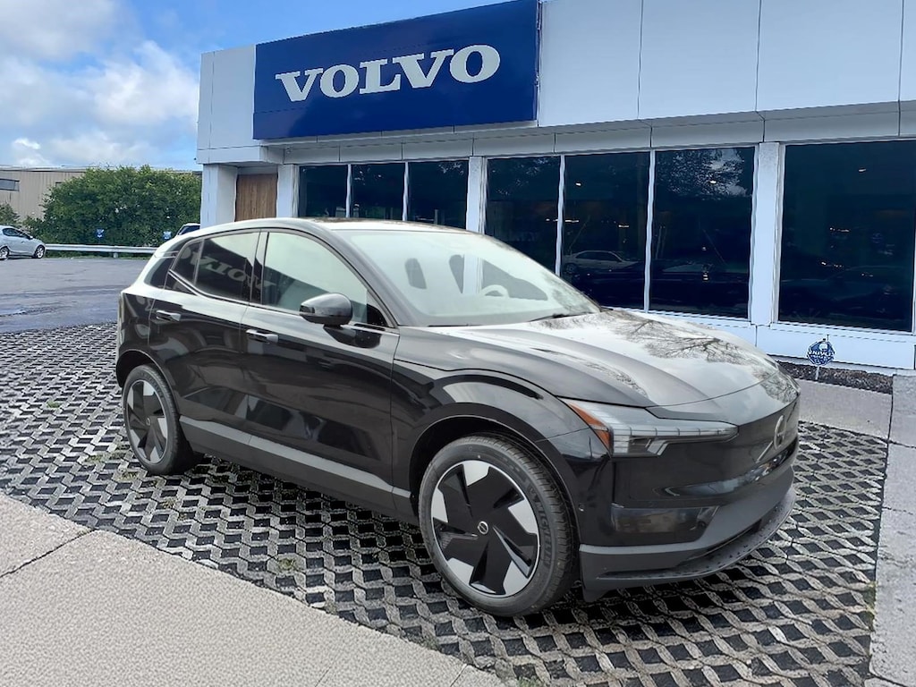 New 2026 Volvo EX30 Twin Motor Ultra SUV