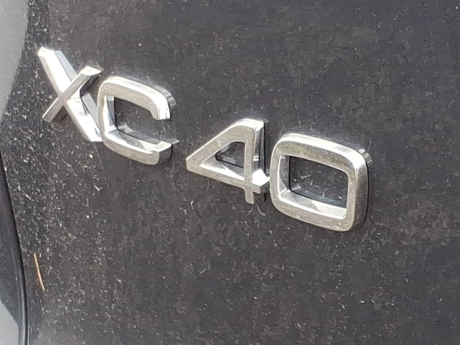2026 Volvo XC40 Plus - Photo 10